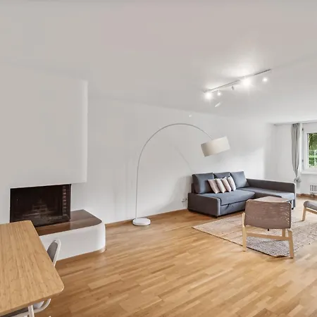 Апартаменты Spacious In