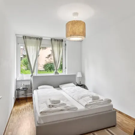 Spacious In Zúrich