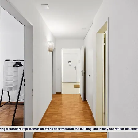 Apartment Spacious In *